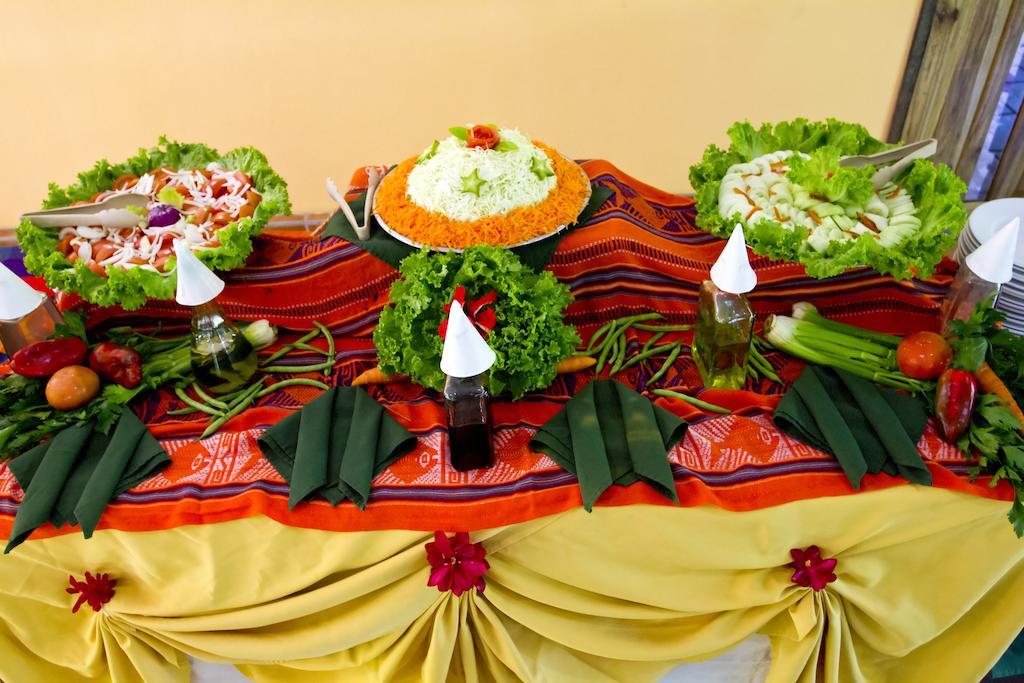 Turtle Beach Lodge ตอร์ตูเกโร ภายนอก รูปภาพ